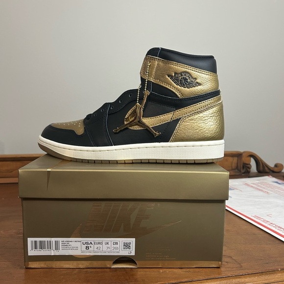 Nike Other - NIB Men’s Nike Air Jordan 1 High Black and Gold Sneakers, Size 8.5